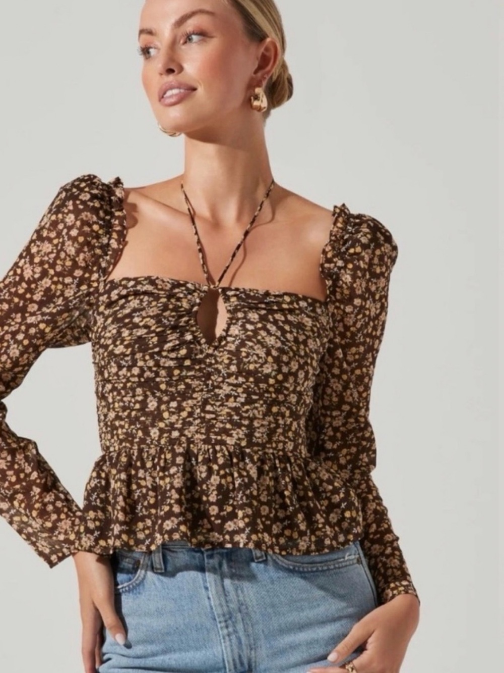 ASTR the Label Toni Ruched Halter Long Sleeve Top — Size XS (NWT)